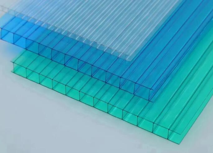 PC陽光板在安裝及運輸途中如何彎曲？PC陽光板過度彎曲會造成什么影響？