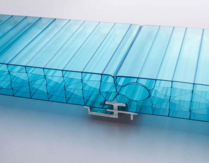 8層20mm幕墻PC插接陽(yáng)光板的產(chǎn)品優(yōu)勢(shì)