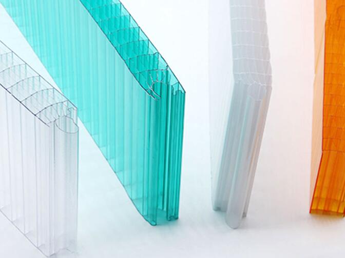 華辦插接PC陽(yáng)光板介紹和應(yīng)用