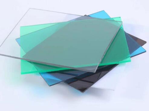 鋁型材電控柜保護(hù)罩擋板為什么選擇PC板？