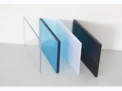 為什么PC耐力板最適合做裝修隔斷？