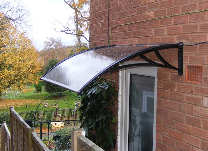 上海雨棚pc耐力板廠家  PC耐力板雨棚怎么樣？