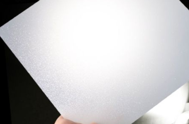 PC擴(kuò)散板的價(jià)格是多少錢(qián)一平米