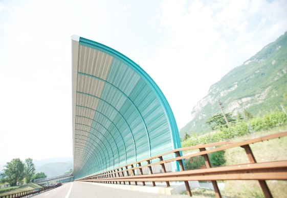 PC板材隔音性能哪個(gè)好？