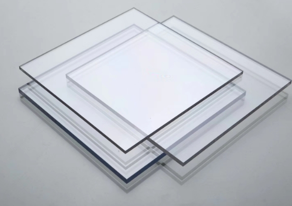 PC耐力板和PC遮光板之間的區(qū)別