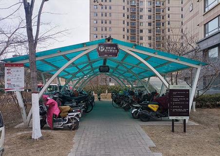 透明的頂棚建筑材料有哪些